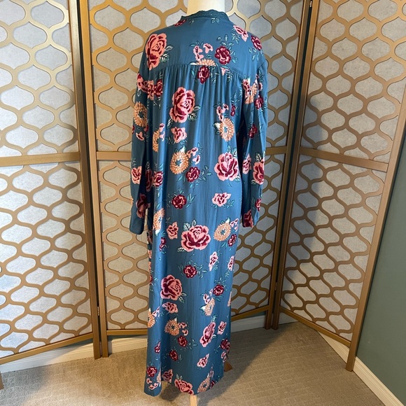 Blue Floral Kimono - Picture 9 of 12